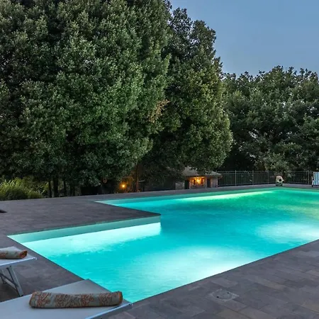 Buon Viaggio 16, Emma *