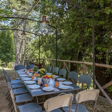 Buon Viaggio 16, Emma Villa Orvieto