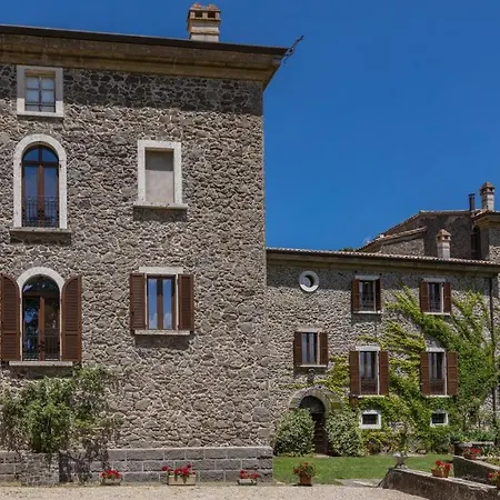 Villa Buon Viaggio 16, Emma Orvieto